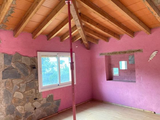 Foto 2 de Casa rural en venta en Mas Mora - Sant Daniel de 3 habitaciones con jardín