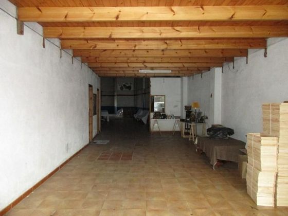 Foto 2 de Alquiler de local en A Piriganlla - Albeiros - Garabolos de 230 m²