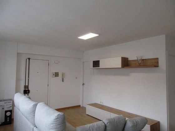 Foto 2 de Dúplex en lloguer a Centro - Recinto Amurallado de 2 habitacions amb terrassa i mobles