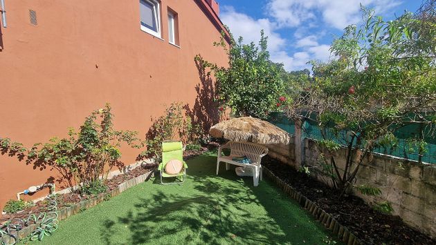 Foto 2 de Venta de chalet en Culleredo de 6 habitaciones con garaje y jardín