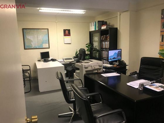 Foto 2 de Oficina en venda a Centro - Logroño amb garatge i calefacció