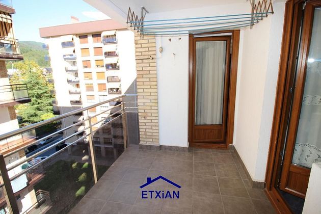 Foto 2 de Piso en venta en Oñati de 3 habitaciones con terraza y garaje