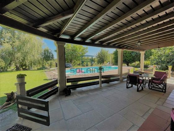 Foto 2 de Xalet en venda a Amoeiro de 3 habitacions amb piscina i garatge