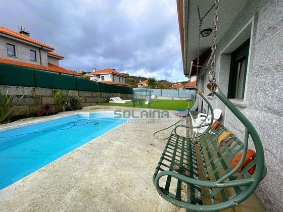 Foto 1 de Chalet en venta en Barbadás de 4 habitaciones con terraza y piscina