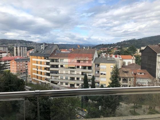 Foto 2 de Pis en venda a Centro - Ourense de 3 habitacions amb garatge i balcó