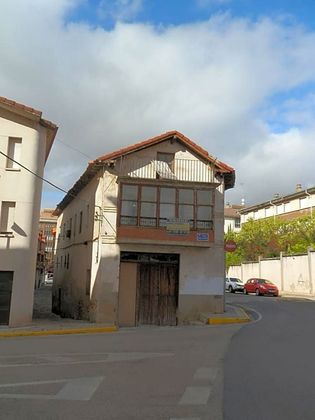 Foto 2 de Xalet en venda a Medina de Pomar de 6 habitacions amb balcó