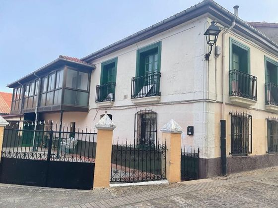 Foto 1 de Xalet en venda a Medina de Pomar de 8 habitacions amb terrassa i garatge