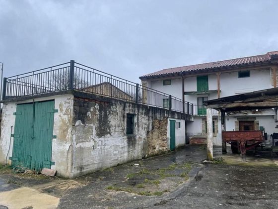 Foto 2 de Chalet en venta en Espinosa de los Monteros de 5 habitaciones con terraza y garaje