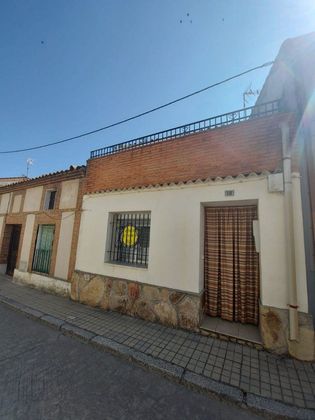 Foto 1 de Xalet en venda a calle Nueva de 2 habitacions amb terrassa