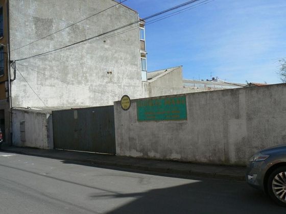 Foto 1 de Nave en venta en calle Brasil de 425 m²