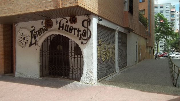 Foto 1 de Local en alquiler en calle Monasterio de Rueda de 75 m²