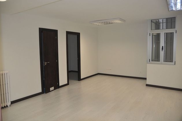 Foto 1 de Oficina en alquiler en calle Melquiades Álvarez de 35 m²