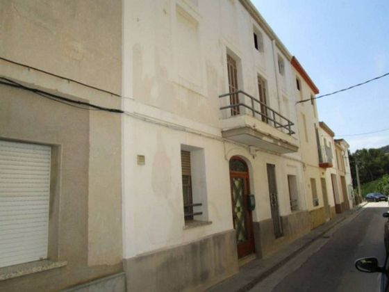 Foto 1 de Casa en venta en Torrelavit de 8 habitaciones con terraza y garaje