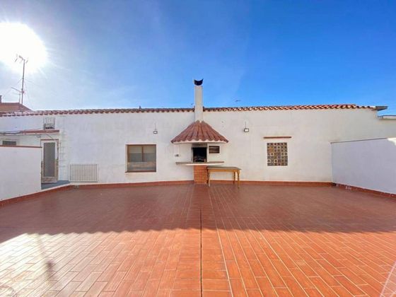 Foto 1 de Casa en venda a Sant Pere de Riudebitlles de 4 habitacions amb terrassa i garatge