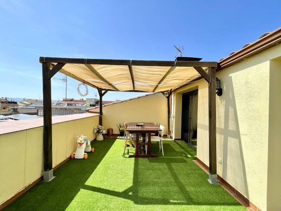 Foto 2 de Dúplex en venda a Granada, La de 5 habitacions amb terrassa i balcó