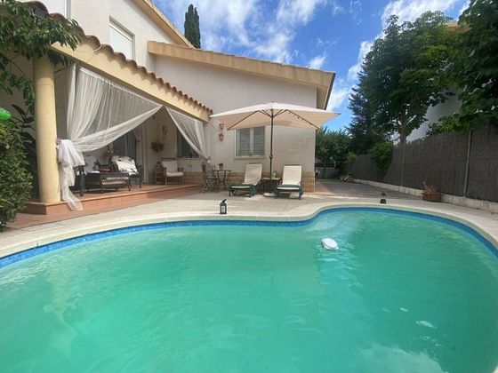 Foto 1 de Casa en venda a Sant Quintí de Mediona de 4 habitacions amb terrassa i piscina