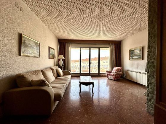 Foto 1 de Pis en venda a calle De Mallorca de 6 habitacions amb terrassa i garatge