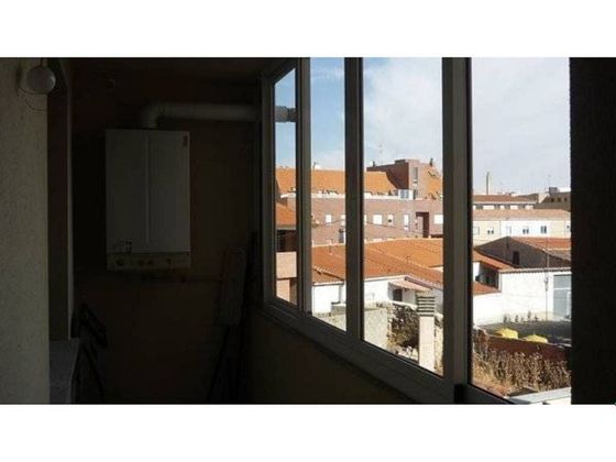 Foto 2 de Pis en venda a Villares de la Reina de 3 habitacions amb terrassa i garatge