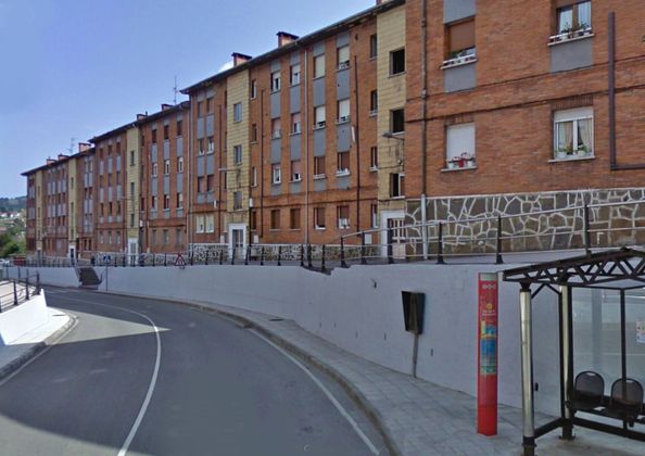 Foto 1 de Pis en venda a calle Caserio Cotayo de 3 habitacions i 63 m²