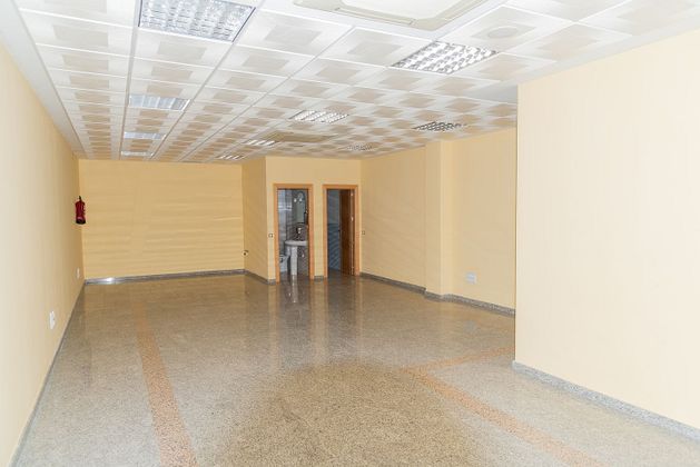 Foto 2 de Oficina en alquiler en calle Carlos I de 68 m²