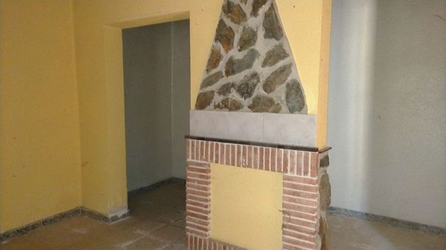 Foto 2 de Casa adosada en venta en calle Salas Pombo de 4 habitaciones y 214 m²