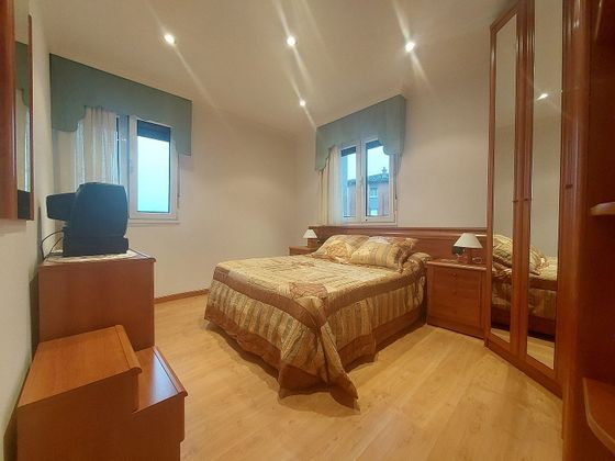 Foto 2 de Piso en venta en Carbayin-Lieres-Valdesoto de 2 habitaciones con calefacción