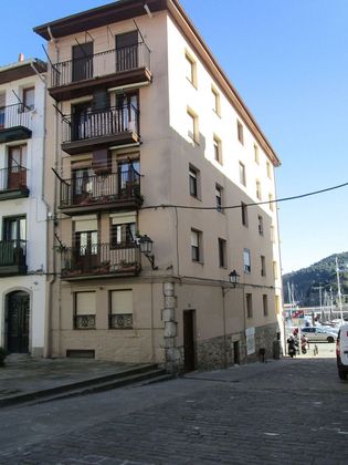 Foto 1 de Local en venta en Lekeitio de 70 m²