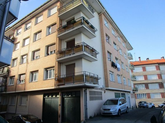 Foto 2 de Piso en venta en Lekeitio de 3 habitaciones con balcón y ascensor