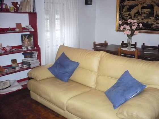 Foto 2 de Xalet en venda a Murillo de Río Leza de 6 habitacions amb terrassa