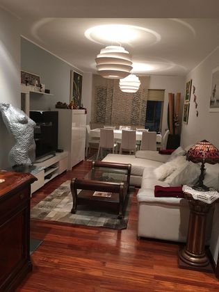 Foto 2 de Pis en venda a Centro - Logroño de 2 habitacions amb terrassa i aire acondicionat
