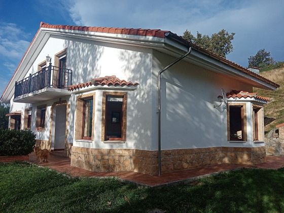 Foto 2 de Xalet en venda a Otañes - Talledo de 4 habitacions amb terrassa i garatge