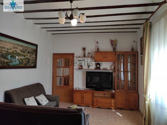 Foto 1 de Chalet en venta en Valdeganga de 6 habitaciones con terraza y garaje