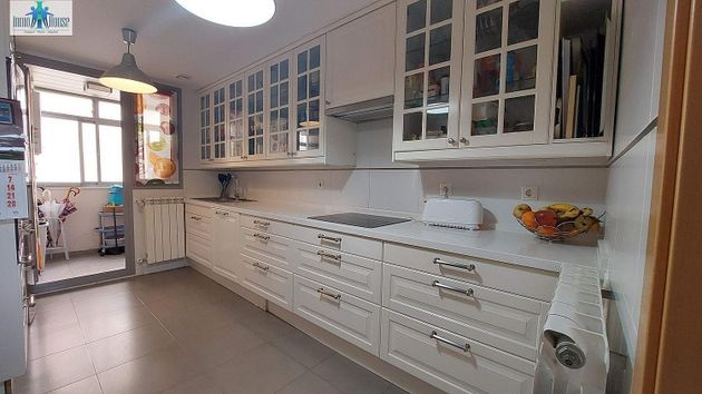 Foto 2 de Pis en venda a La Milagrosa - La Estrella de 3 habitacions amb garatge i calefacció