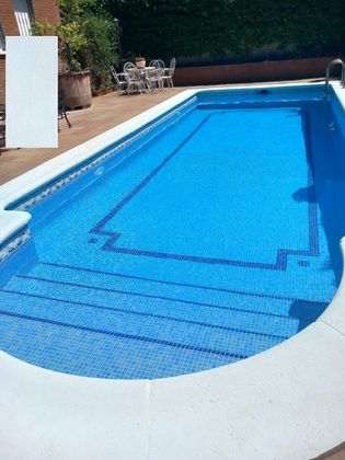 Foto 1 de Chalet en venta en Calypo Fado de 4 habitaciones con terraza y piscina