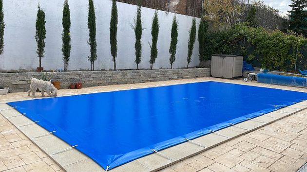 Foto 1 de Xalet en venda a Calypo Fado de 3 habitacions amb piscina i jardí