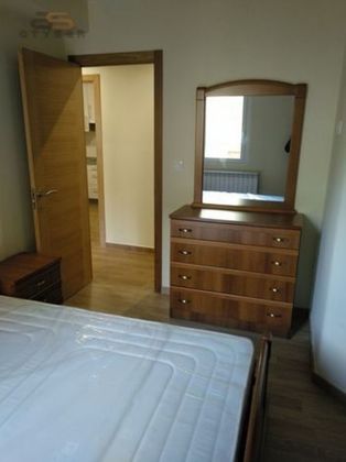 Foto 2 de Piso en alquiler en calle Doutor Xermán Alonso Hortas de 2 habitaciones con terraza y muebles