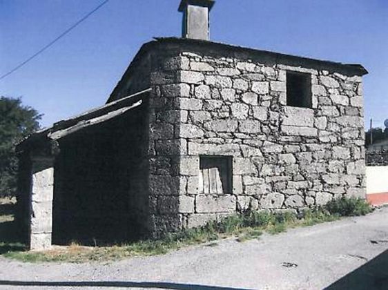 Foto 1 de Casa rural en venda a calle Arxemil de 1 habitació i 175 m²