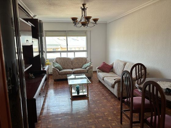 Foto 2 de Pis en venda a calle Vino de 3 habitacions amb terrassa i garatge