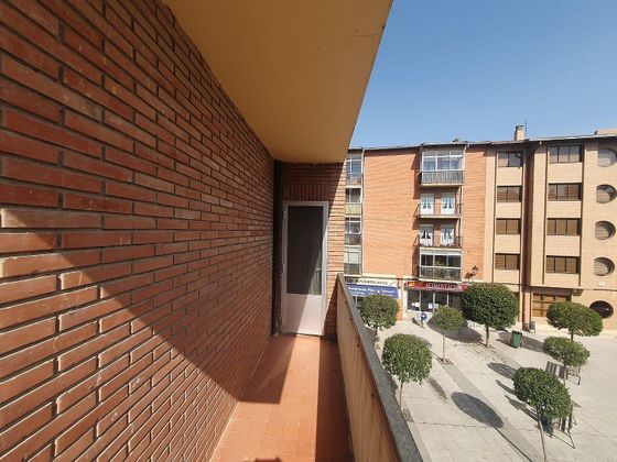 Foto 1 de Pis en venda a paseo De Los Mesones de 3 habitacions amb terrassa i calefacció