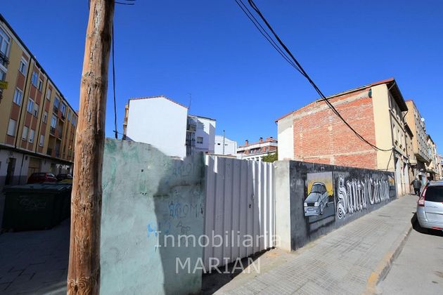 Foto 2 de Terreno en venta en Santa Catalina - Ferial de 475 m²
