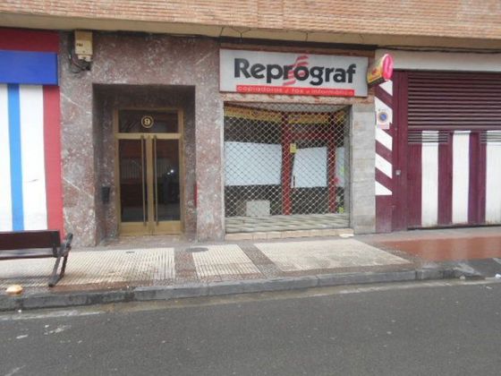 Foto 1 de Venta de local en calle Torremuña de 89 m²
