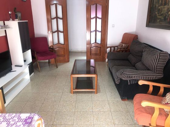 Foto 1 de Piso en alquiler en calle Corazon de Maria de 4 habitaciones con terraza y muebles