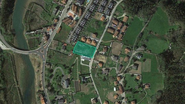Foto 1 de Venta de terreno en Guriezo de 2572 m²