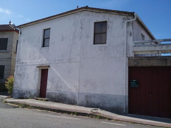 Foto 2 de Chalet en venta en calle Lugar a Aldea de 4 habitaciones con terraza y garaje