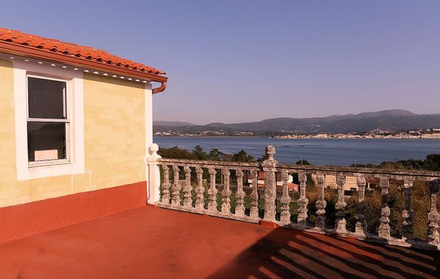 Foto 1 de Xalet en venda a Guarda (A) de 7 habitacions amb terrassa i jardí