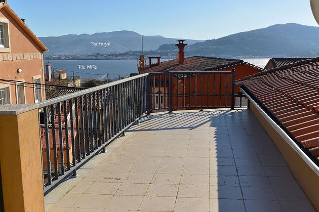 Foto 1 de Casa en venda a calle Outeiro de 3 habitacions amb terrassa i garatge