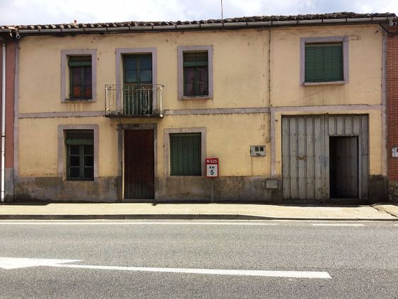 Foto 2 de Casa en venda a calle Pedro Toro de 5 habitacions amb terrassa i jardí