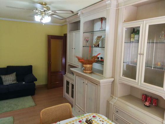Foto 2 de Piso en venta en calle Agujero de San Andres de 3 habitaciones con muebles y calefacción