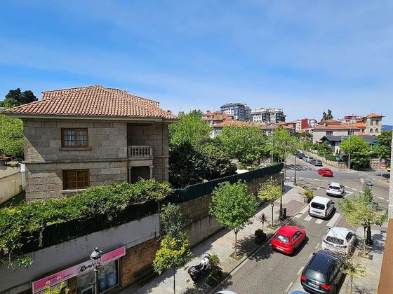 Foto 2 de Pis en venda a Praza España - Casablanca de 4 habitacions amb balcó i aire acondicionat