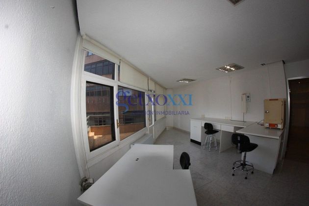 Foto 2 de Oficina en lloguer a Las Arenas Centro amb terrassa i aire acondicionat
